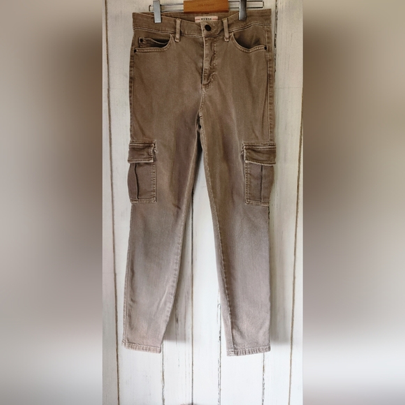 Guess Cargo jeans Tan color sz 27 - Picture 16 of 16